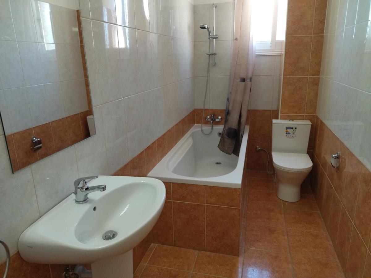 Apartmán Polycarpou 48 Paphos Exteriér fotografie