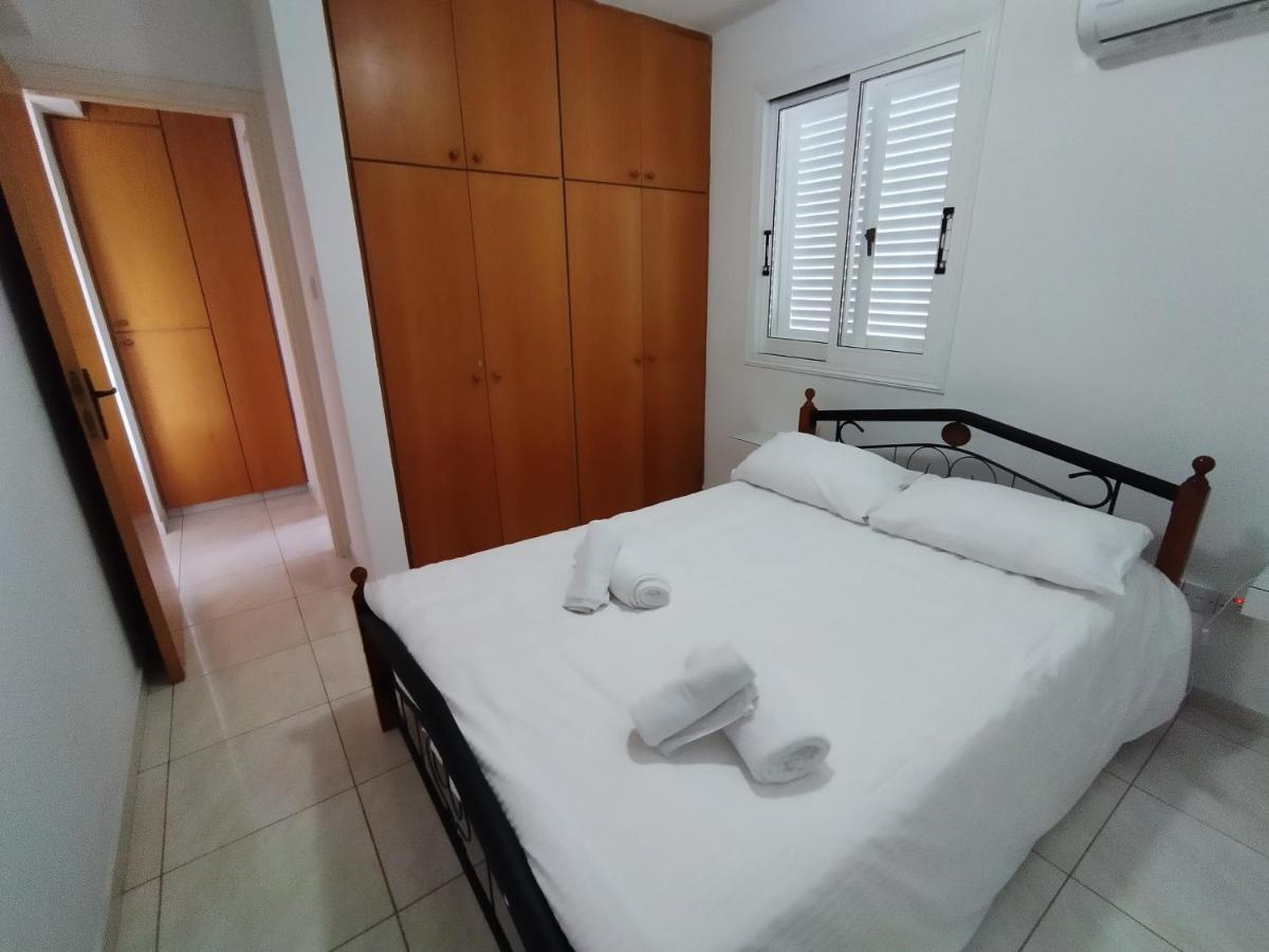 Apartmán Polycarpou 48 Paphos Exteriér fotografie